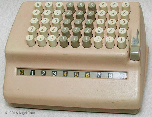 Comptometer with abbreviated keyboard